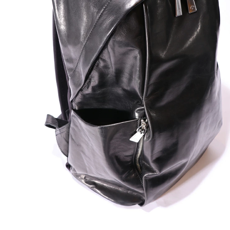 【aniary|アニアリ】バックパック Reality Leather 28-05000 Black