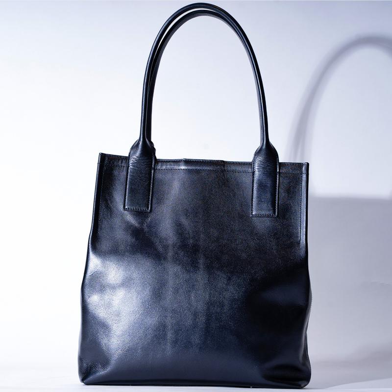 aniary|アニアリ】トートバッグ Metallic Leather 29-02000 Black 