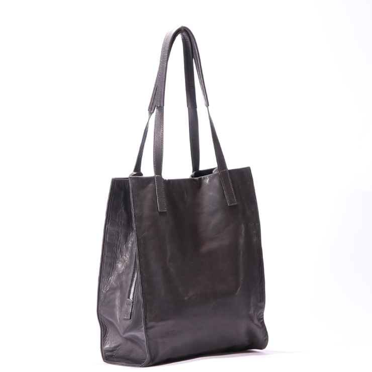 【aniary|アニアリ】トートバッグ Reality Leather 28-02001 Charcoal Gray